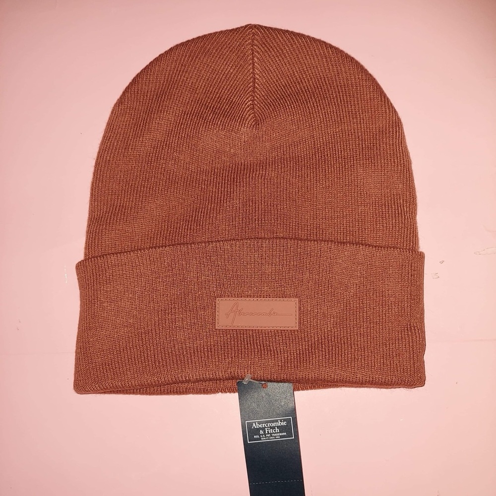 Abercrombie and Fitch Beanie NWT - Picture 3 of 6